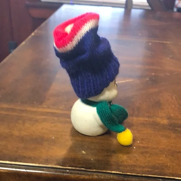 Snowman bell with Blue Hat and Green Scarf - Picture 4 of 6